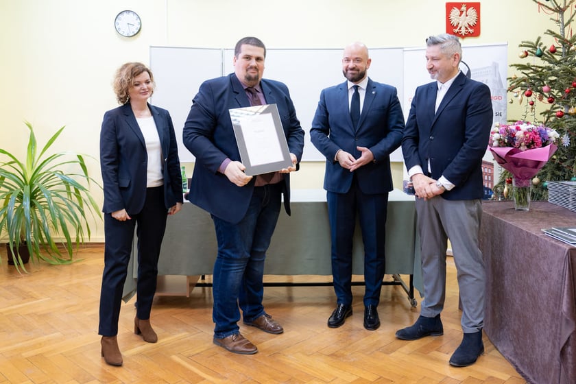 Wręczenie dyplomów dyrektorom placówek oświatowych, 10.01.2024